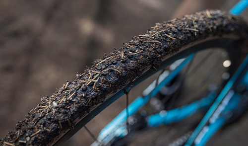 Clique ici pour accéder à nos pneus de vélo