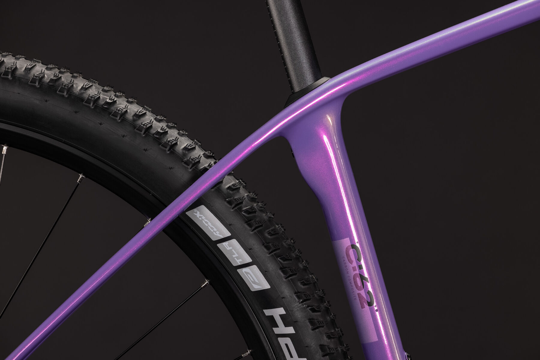 1143210-Cube-Reaction-C-62-Pro-cosmicpurple-n-black-2027-04