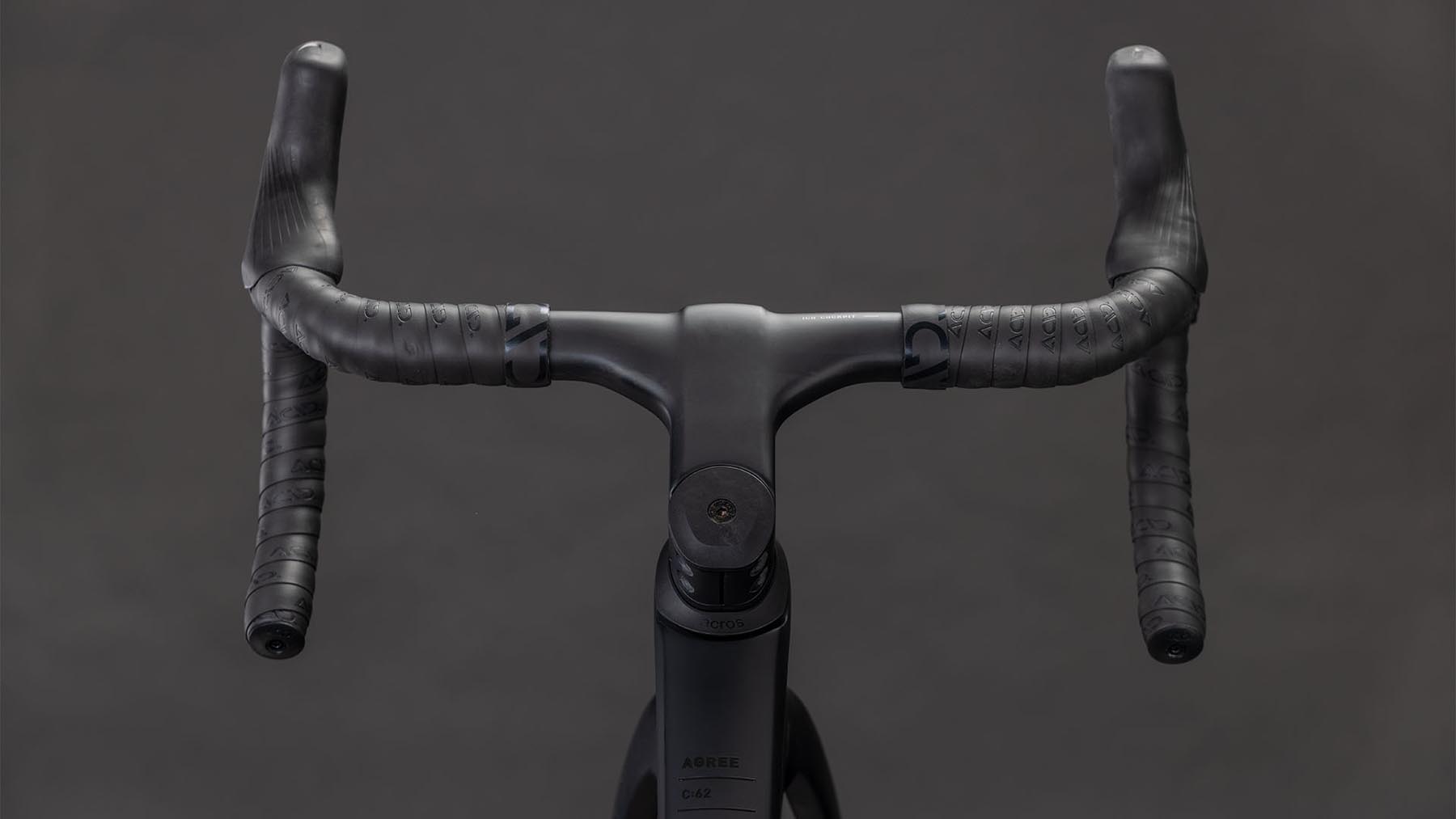 126500-Cube-Agree-C-62-SLT-black-n-black-2026-Carbon-Rennrad-03